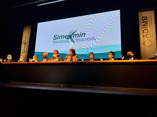 Titular da SGM, Llia Santagostino destacou a importncia da pesquisa mineral em seu discurso na abertura do Simexmin. Foto: Ncleo de Comunicao do SGB