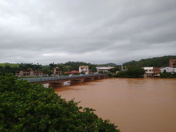 Rio Muria em Cardoso Moreira (Foto: Divulgao)